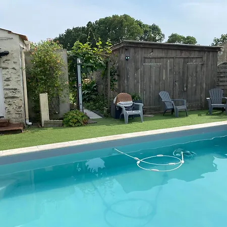 Avec Piscine Privee Holiday home